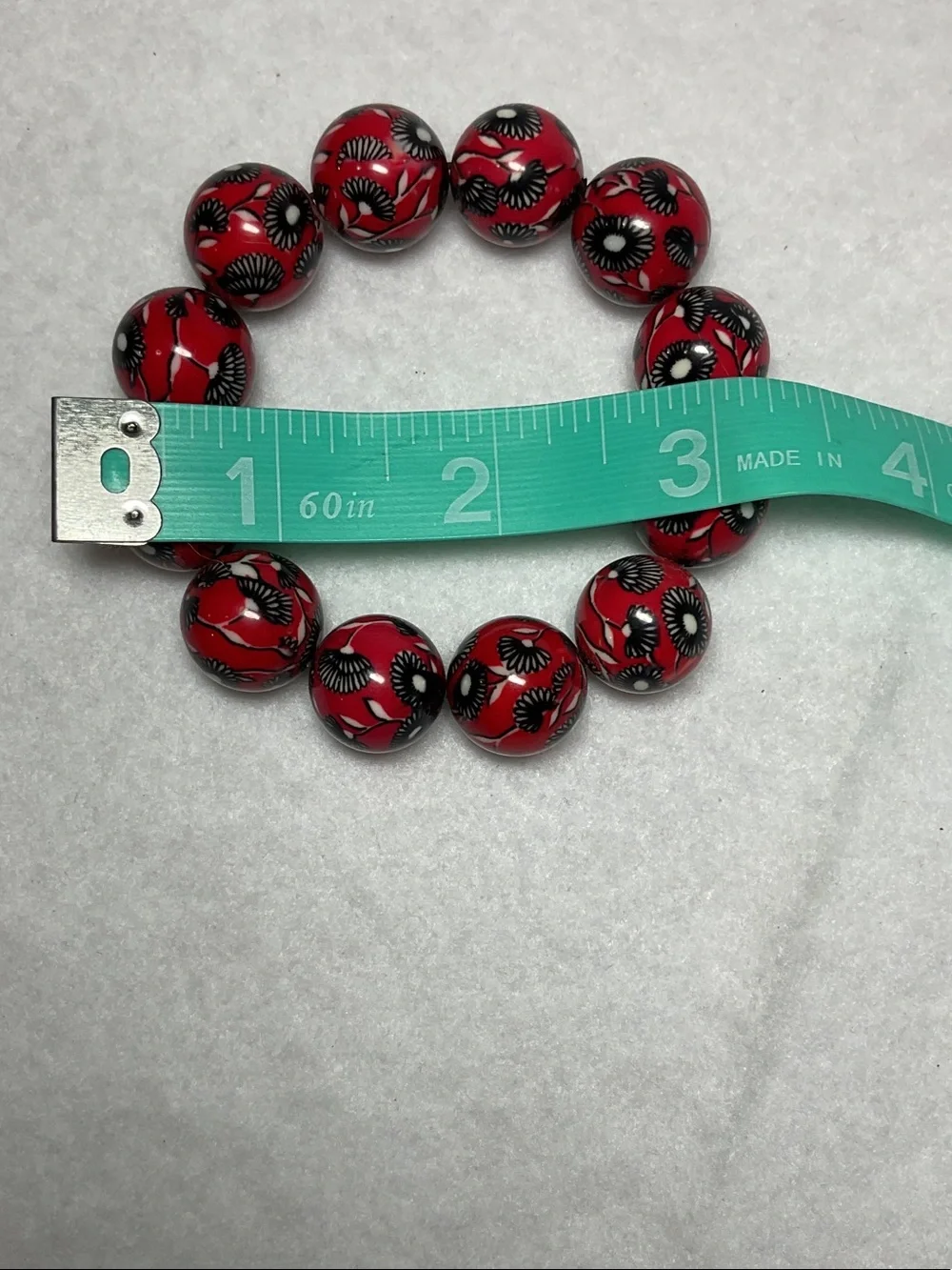 RETIRED Vera Bradley Red Floral Bead Stretch Bracelet